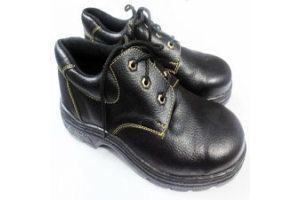 Giày bảo hộ ABC chỉ vàng