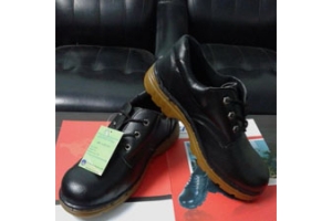  Giày bảo hộ ABC đế kếp